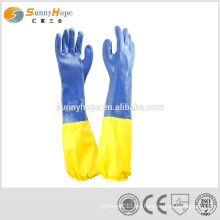 Guantes largos de color azul pvc para acabado